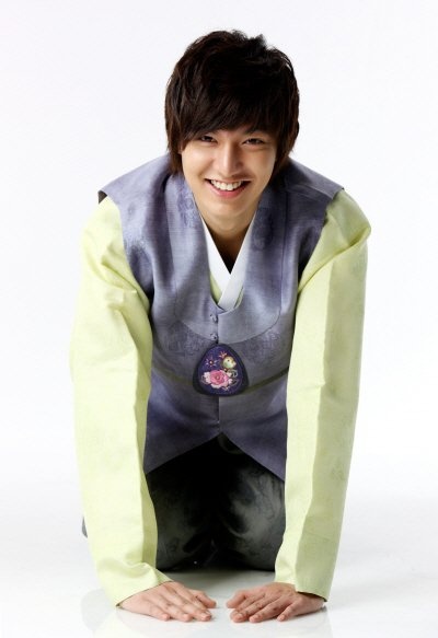 06012011CIneLeeminho1 5